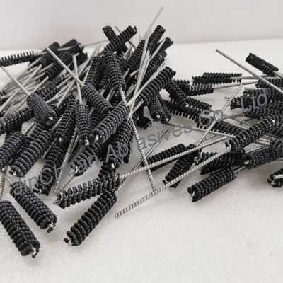 सीएनसी फ्रिलिंग मशीन टूल्स पर इंस्टॉल किए गए सटीक छेद पॉलिशिंग और आंतरिक छेद मशीनिंग के लिए होनिंग ब्रश